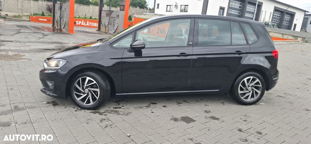 Volkswagen Golf 1.6 TDI DSG Sound - 3