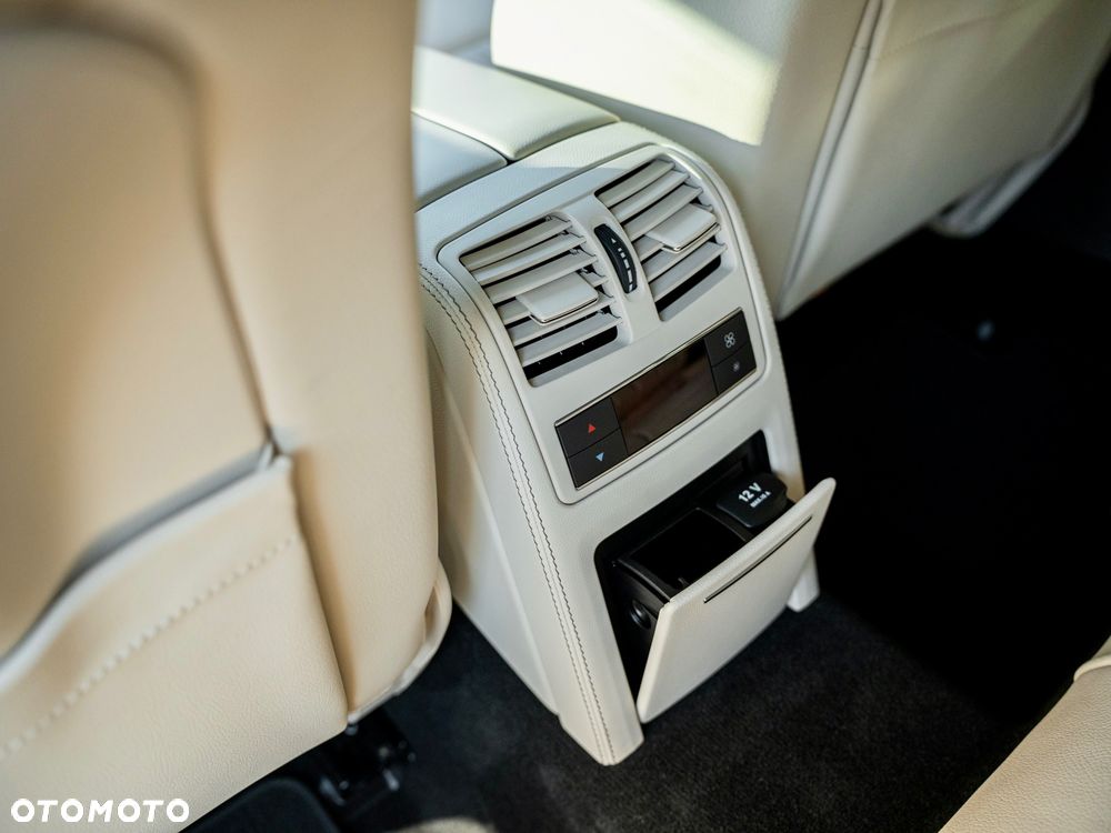 Mercedes-Benz CLS 500 4Matic BlueEFFICIENCY 7G-TRONIC Edition 1 - 30