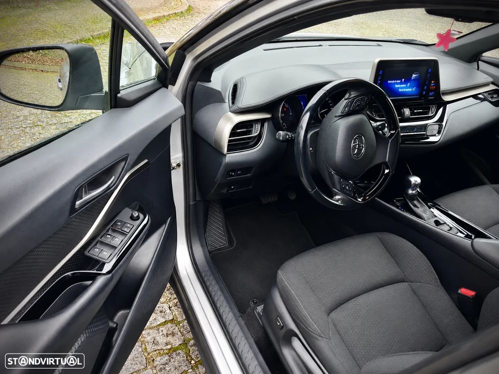 Toyota C-HR 1.8 HSD Comfort+P.Style - 15