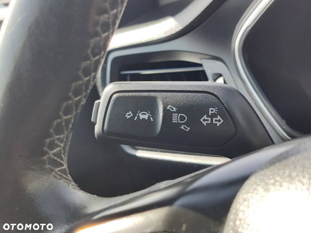 Ford Focus 1.5 EcoBlue Titanium X - 14