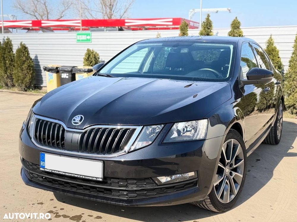 Skoda Octavia 2.0 TDI DSG Base - 2