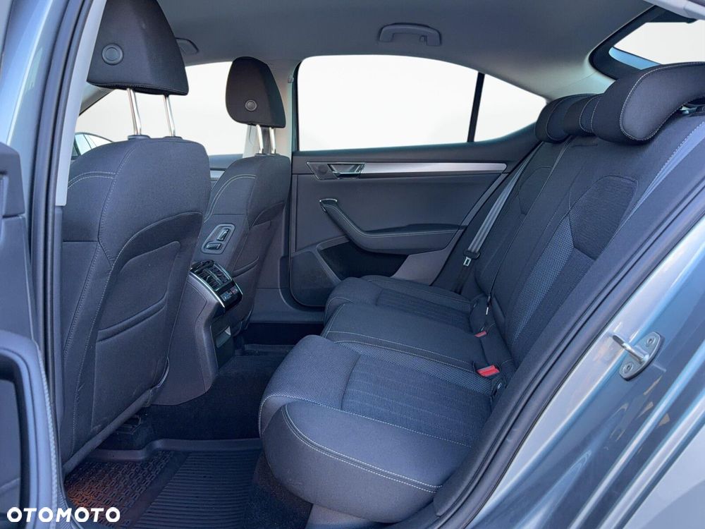 Skoda Superb 2.0 TSI Style DSG - 12