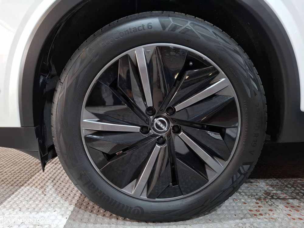 Nissan Qashqai 1.3 DIG-T Evolve + Xtronic - 19