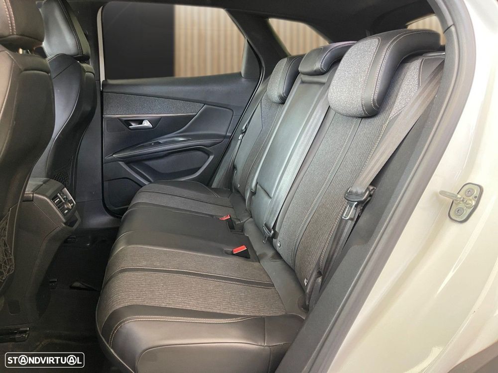 Peugeot 3008 1.2 PureTech GT Line - 11