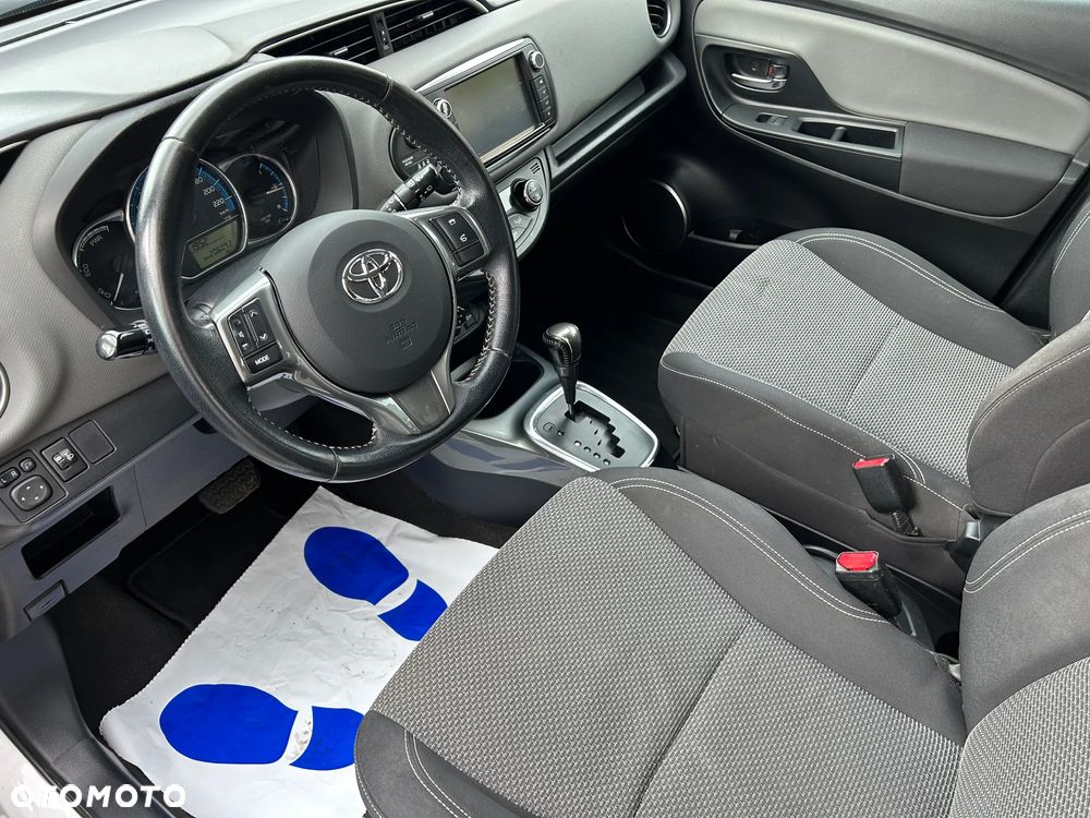 Toyota Yaris 1.5 VVT-i Comfort - 13