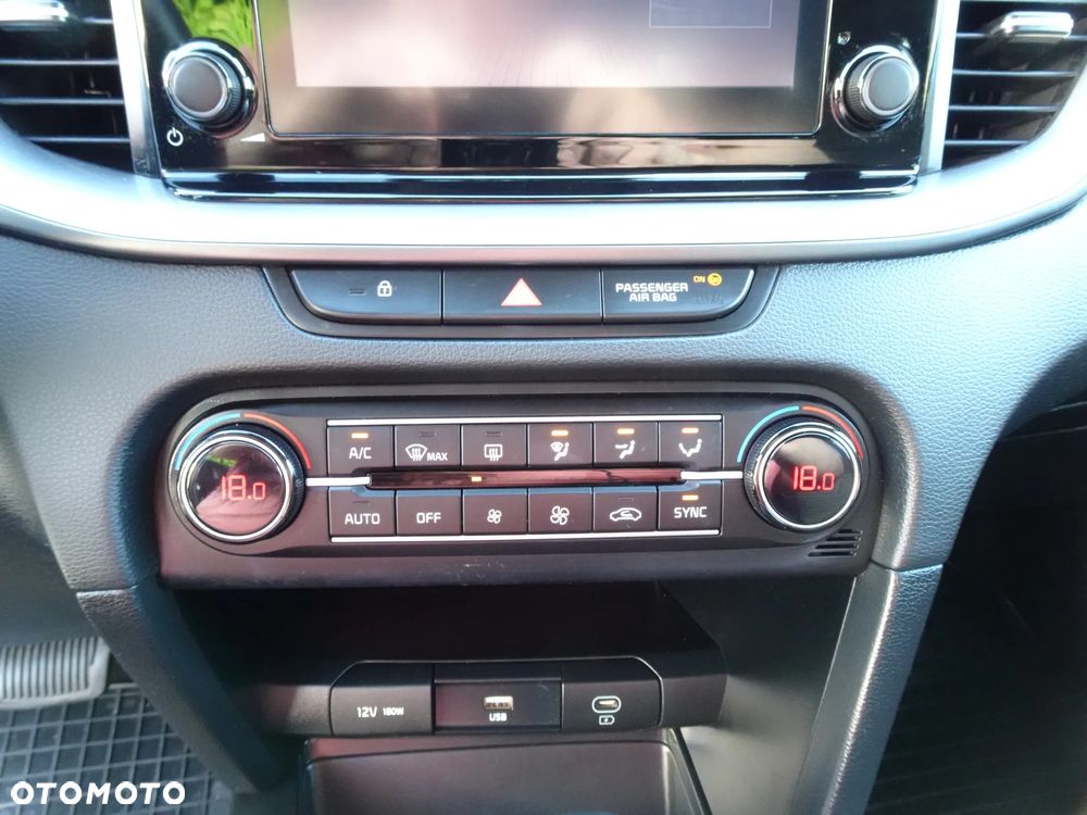 Kia XCeed 1.5 T-GDI M DCT - 34