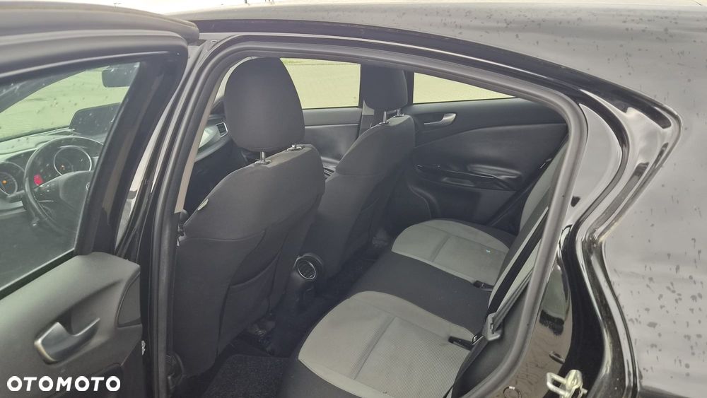 Alfa Romeo Giulietta 1.6 JTDM 16V - 6