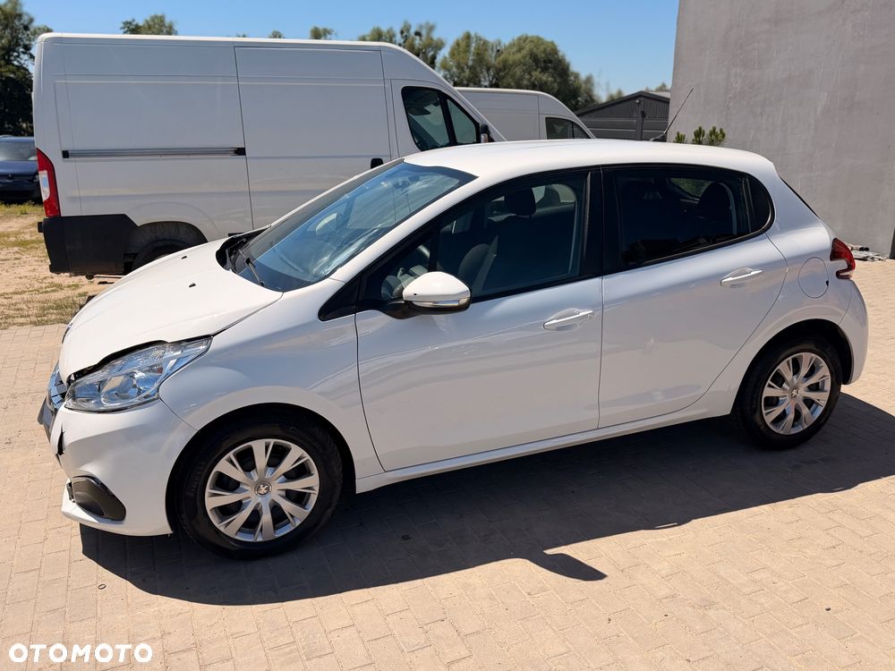 Peugeot 208 BlueHDi 100 Active Pack - 7