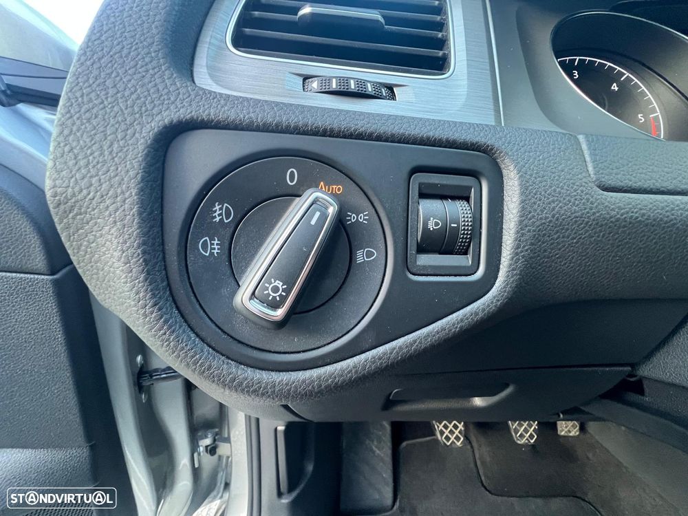 VW Golf 1.6 TDi GPS Edition - 13