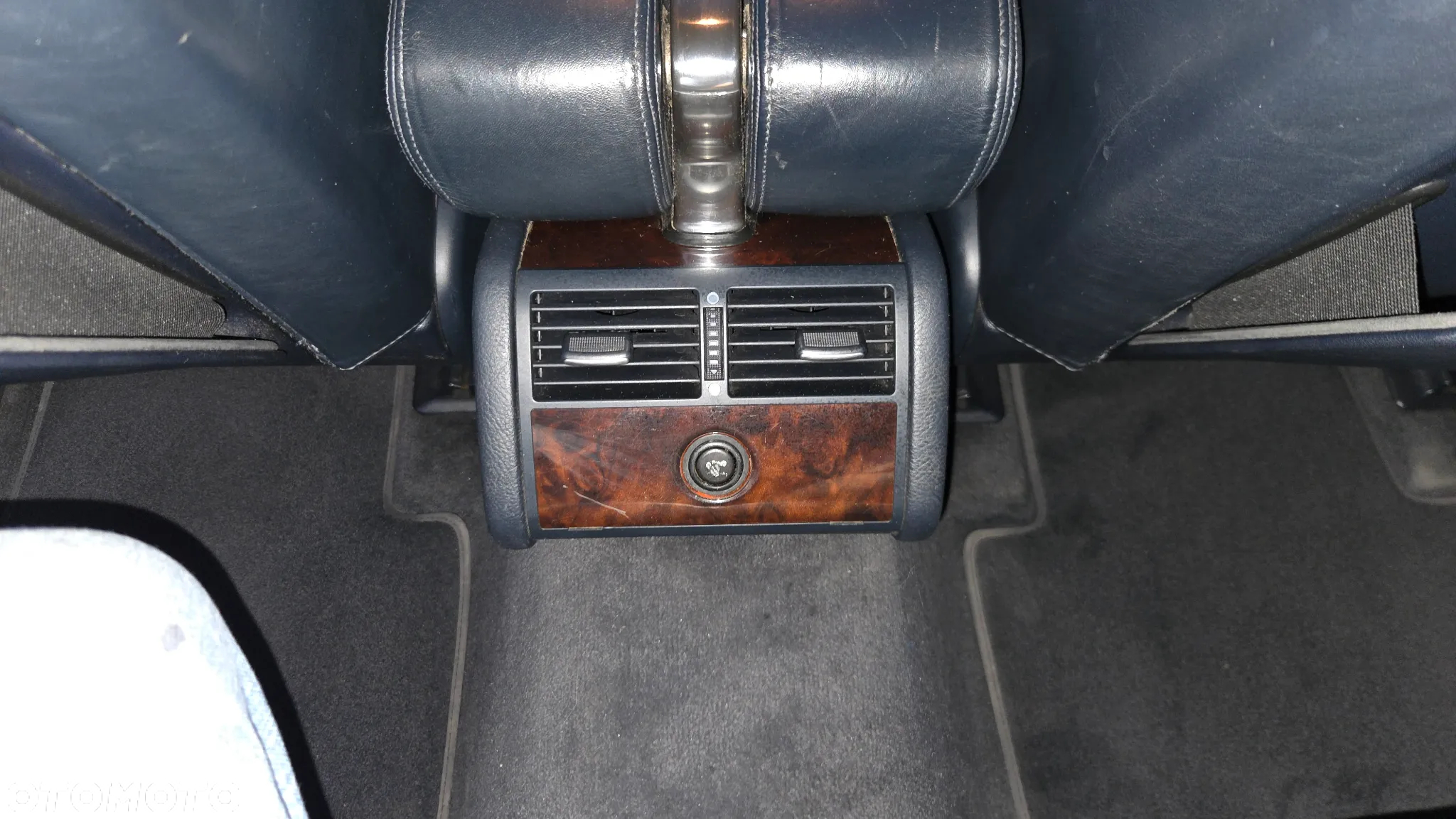 Audi A8 2.5 TDI Quattro Tiptronic - 34