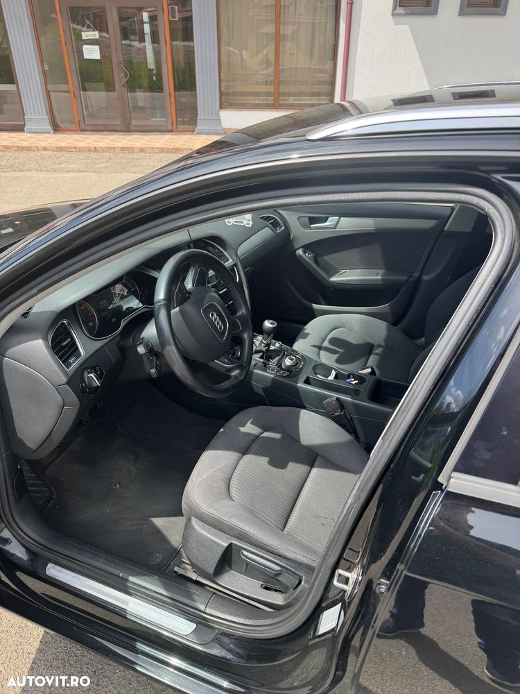 Audi A4 2.0 TDI DPF Attraction - 4