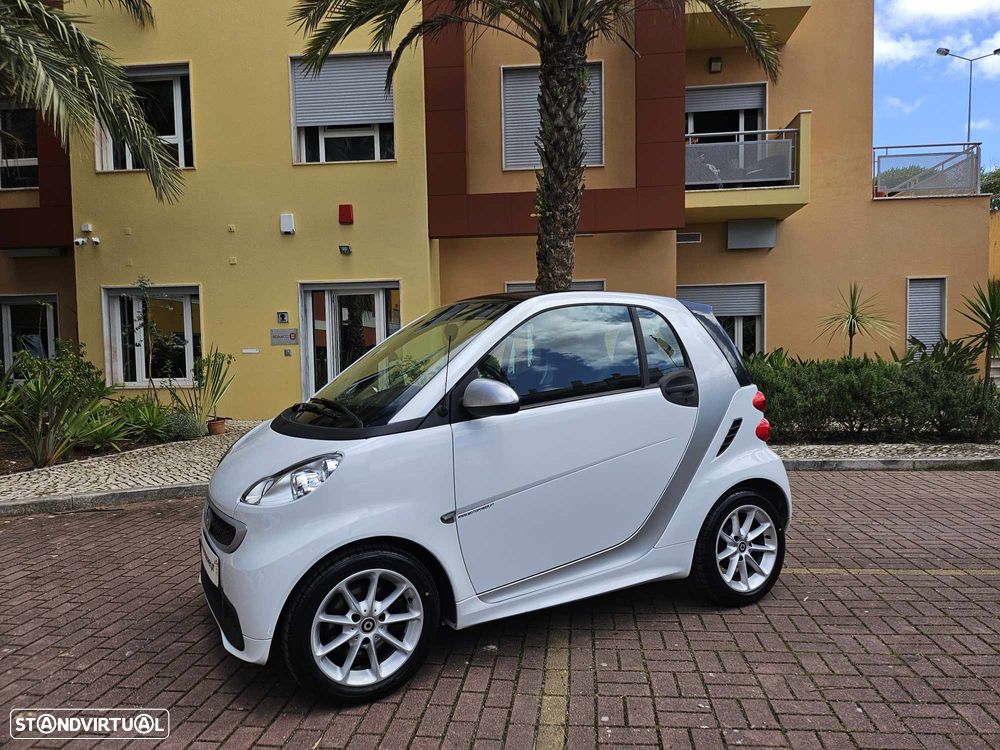 Smart ForTwo Coupé 0.8 cdi Passion 54 Softouch - 1