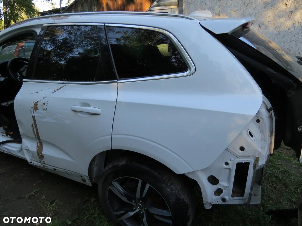 VOLVO XC60 II LAKIER 707-46 2.0 D5 D4204T14 NA CZĘŚCI - 12