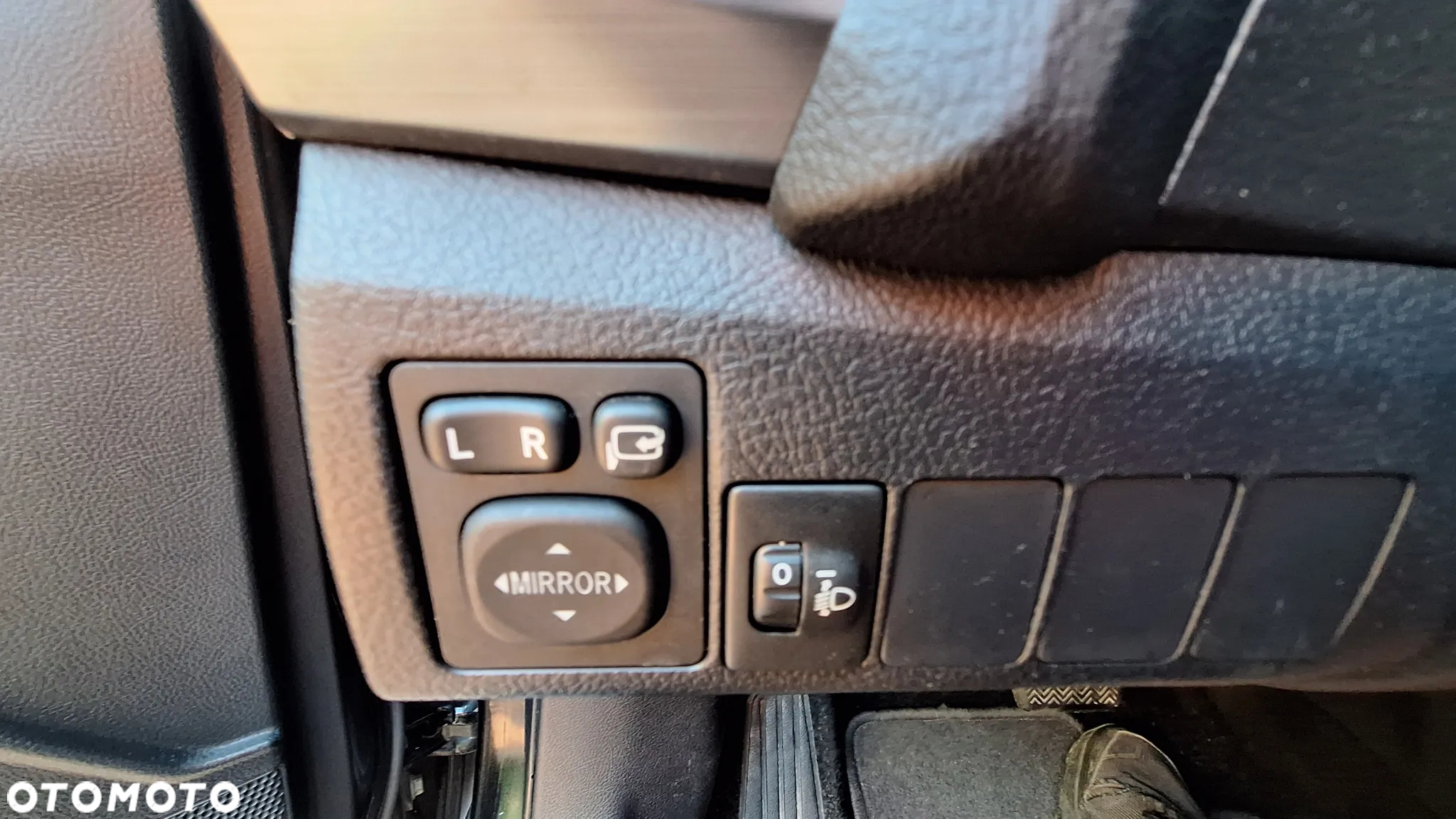 Toyota Auris 1.8 VVT-i Hybrid Automatik Edition - 11