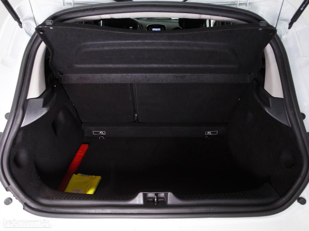 Renault Clio 1.5 dCi Zen - 16