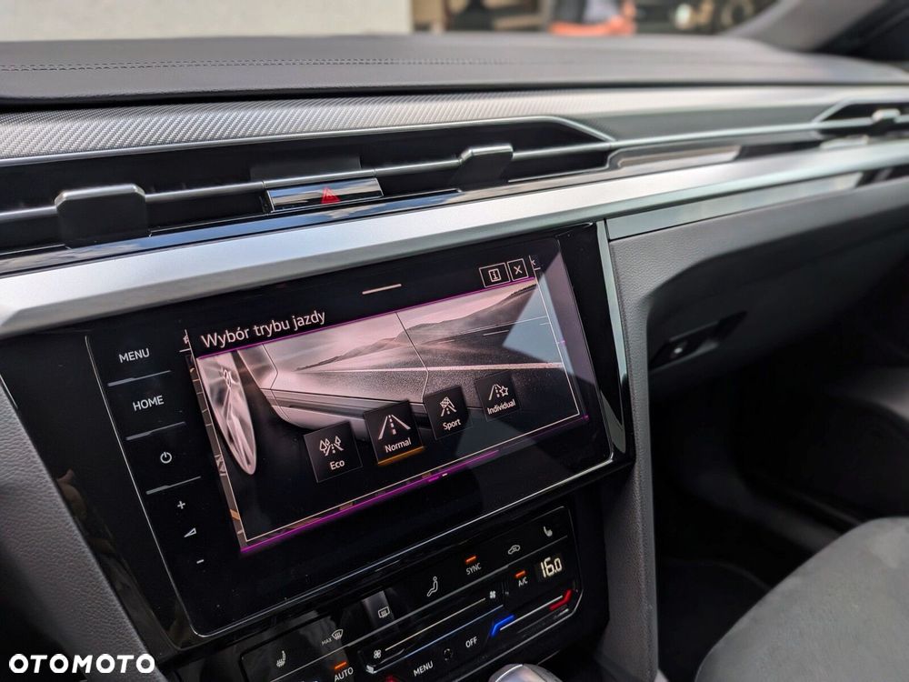 Volkswagen Arteon 2.0 TSI R-Line DSG - 27
