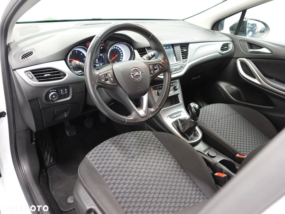 Opel Astra 1.5 D Start/Stop - 20