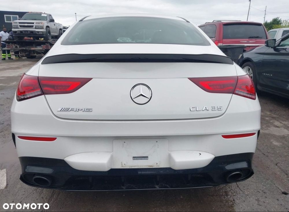 Mercedes-Benz CLA - 6