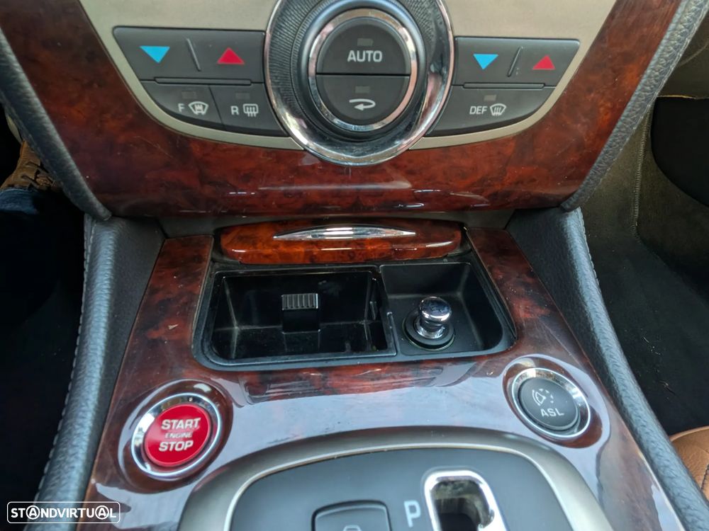 Jaguar XK XK8 4.2 Covertible Classic - 18