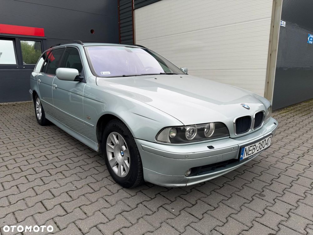 BMW Seria 5 525d - 6