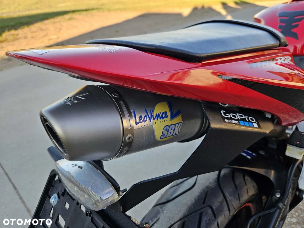Honda CBR - 26