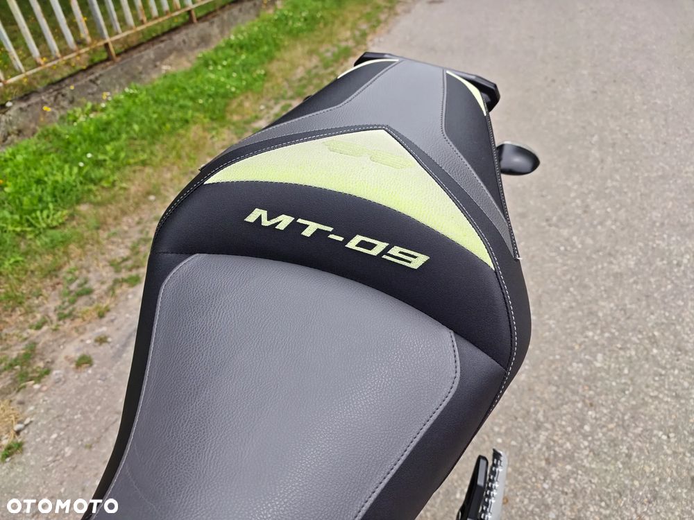 Yamaha MT - 21