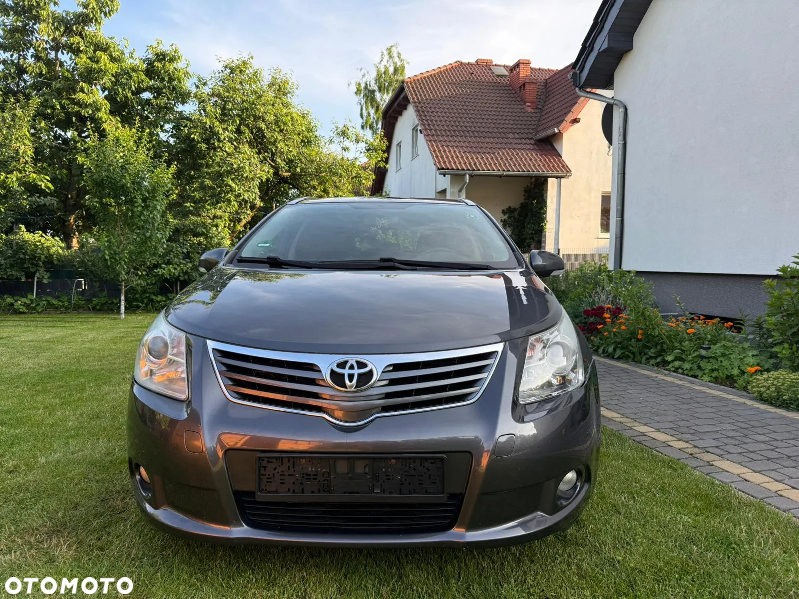 Toyota Avensis 2.2 D-4D Premium - 2