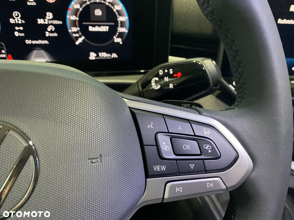 Volkswagen T-Roc - 31