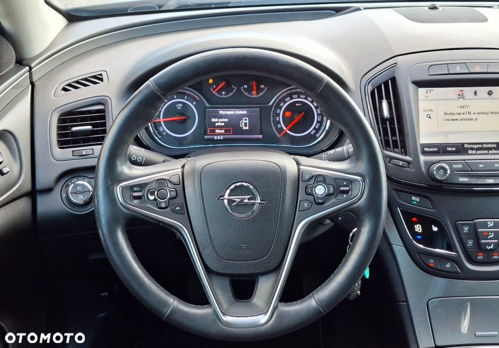 Opel Insignia - 26
