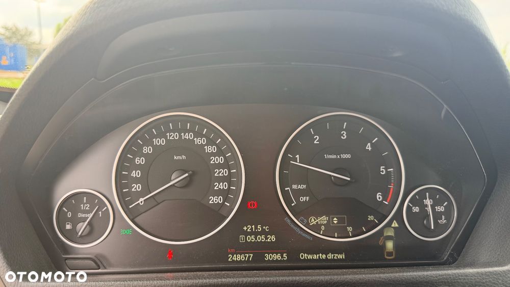 BMW 3GT 320d - 11