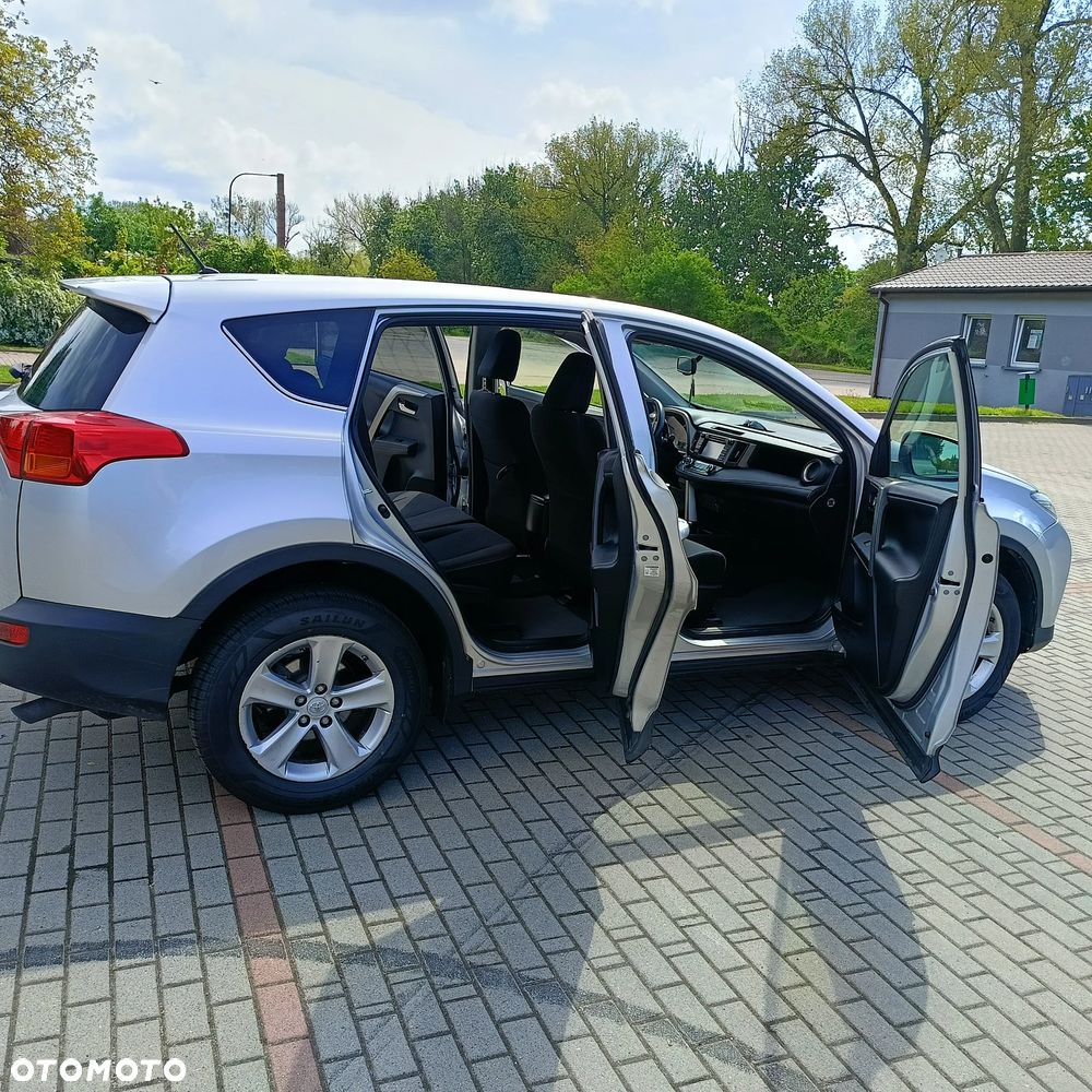 Toyota RAV4 - 14