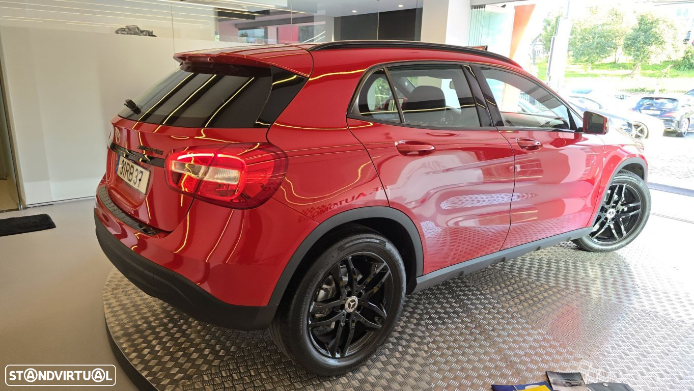Mercedes-Benz GLA 200 CDi Urban Aut. - 18