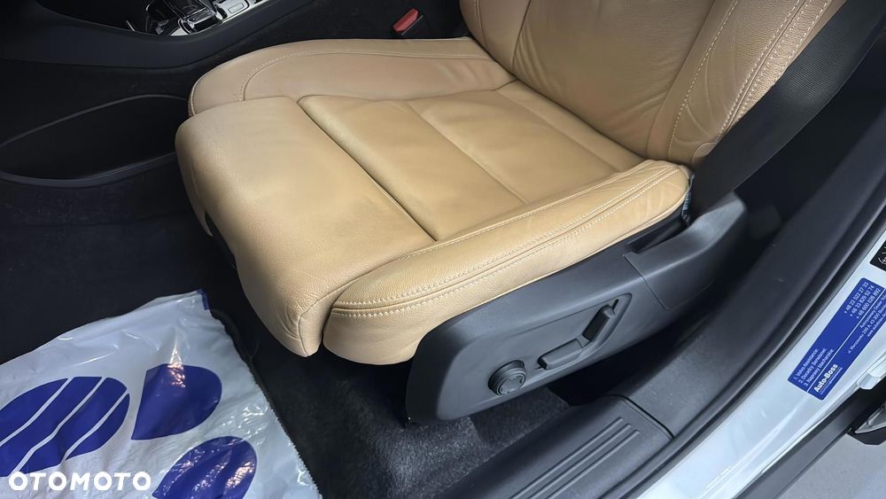 Volvo XC 40 T3 Inscription - 13