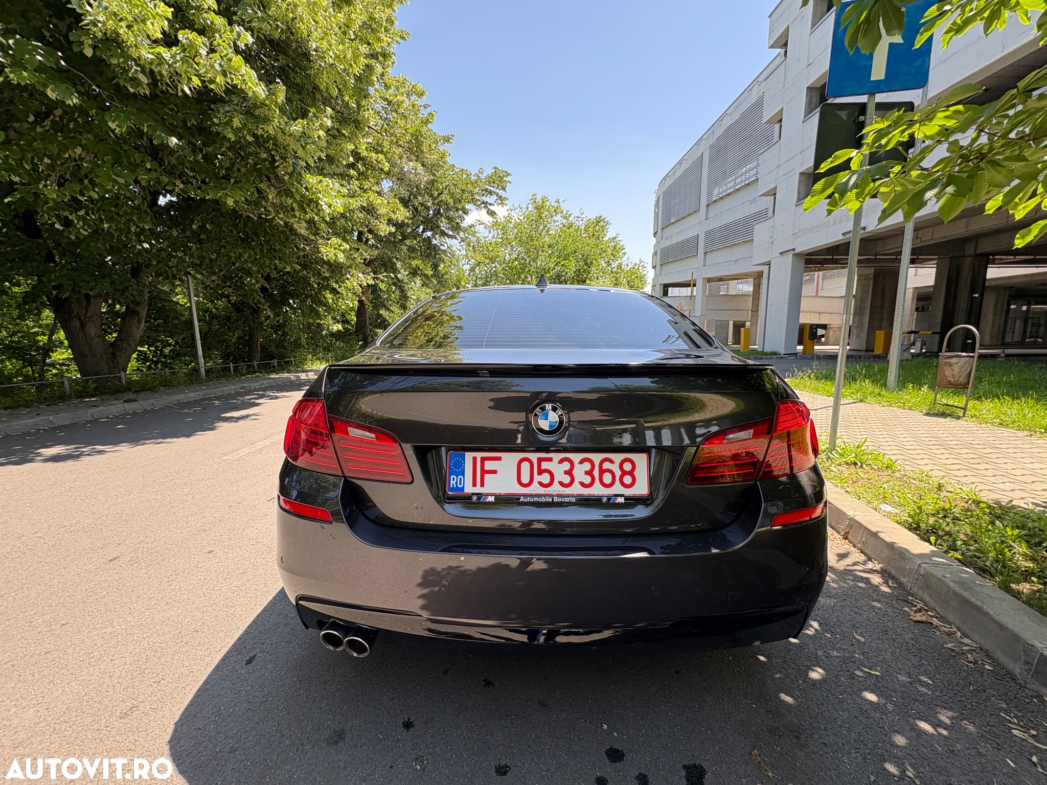 BMW Seria 5 520d Aut. - 3