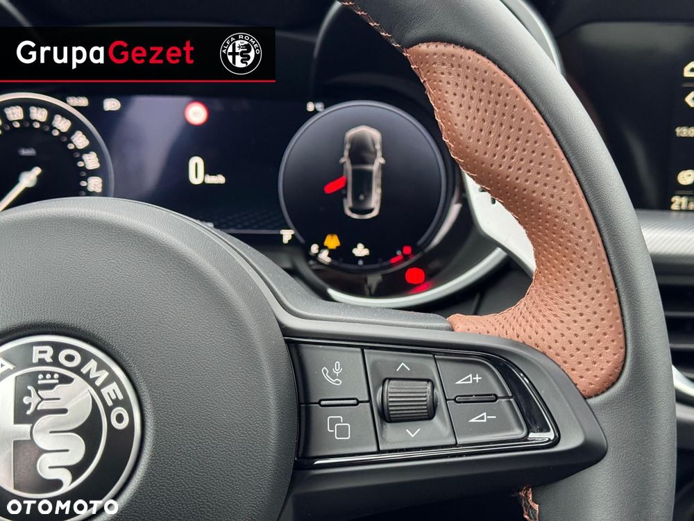 Alfa Romeo Stelvio - 22