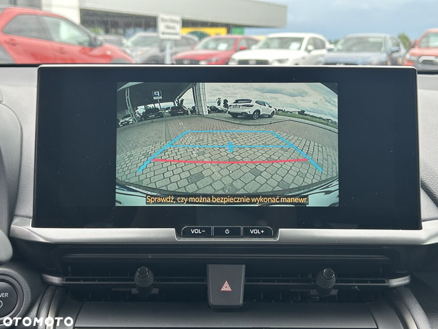 Toyota C-HR - 23