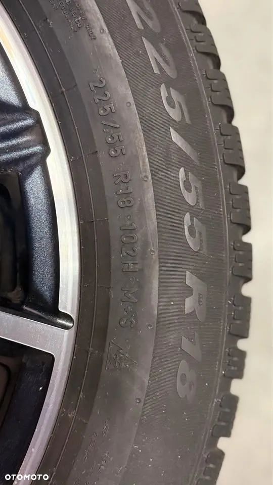 KOMPLET OPON Pirelli Cinturato Winter 2 - 225/55/R18 102 H na stylizowanych, aluminiowych felgach do BMW - 5