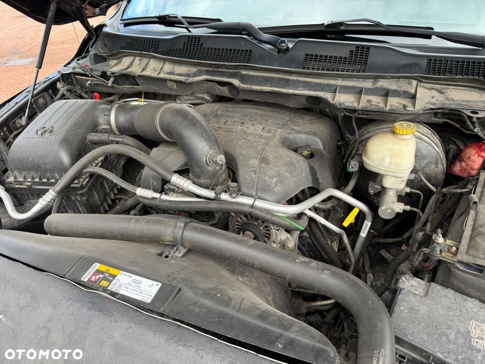 Dodge RAM 5.7 4x4 - 24