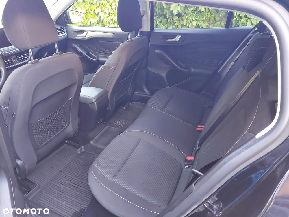 Ford Focus 1.5 EcoBlue Titanium - 19