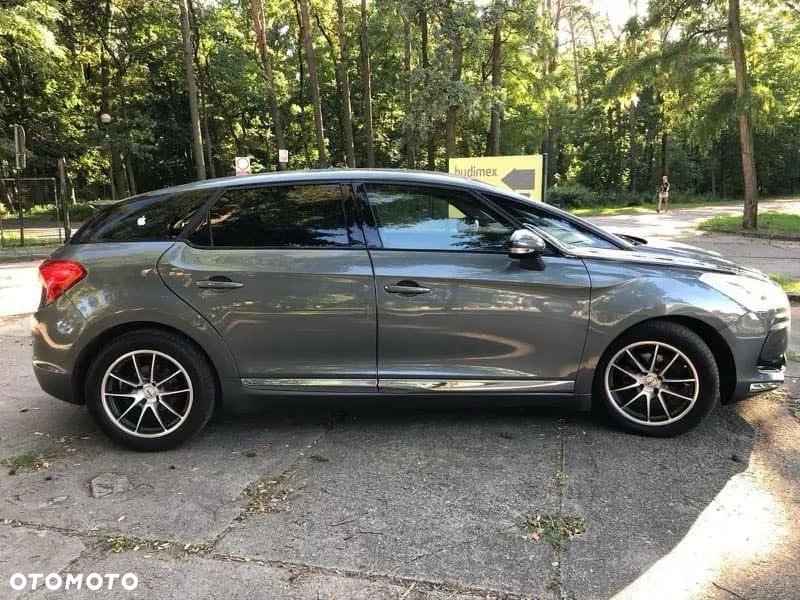 Citroën DS5 1.6 e-HDi Chic MCP - 5
