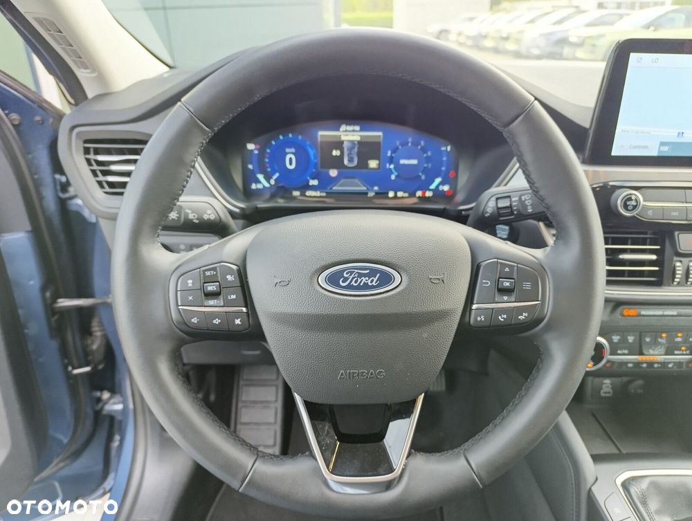 Ford Kuga - 9