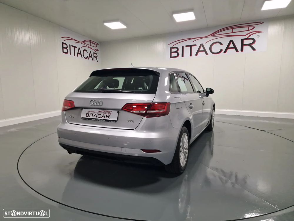 Audi A3 Sportback 1.6 TDI Design - 25