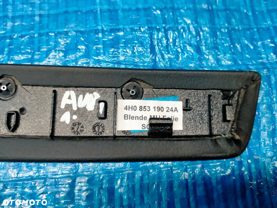 Audi A8 D4 Osłona Schowka Listwa 4H085319024A - 3