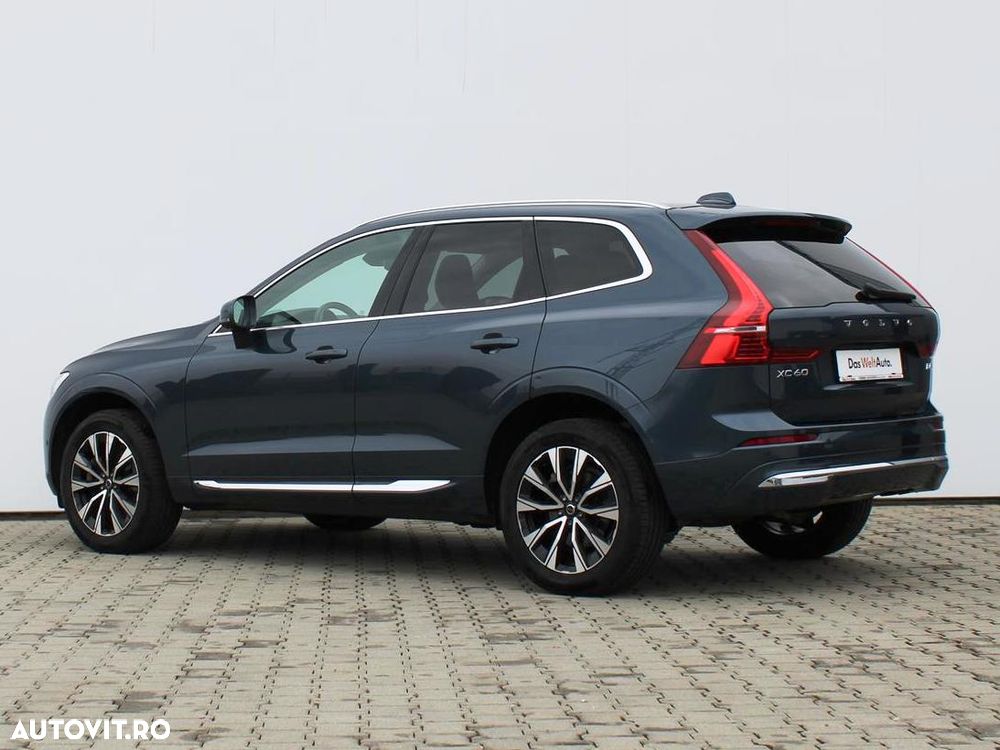 Volvo XC 60 B4 D AWD Plus Bright - 3