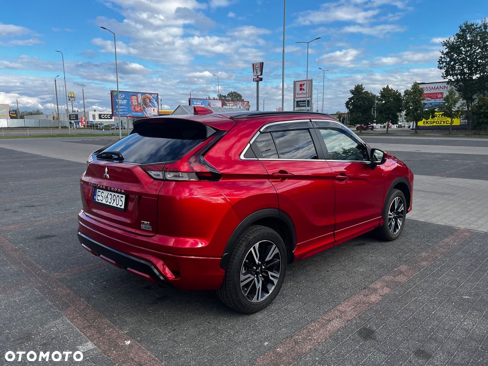 Mitsubishi Eclipse Cross - 11