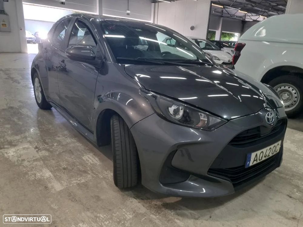 Toyota Yaris 1.5 HDF Comfort Plus - 4