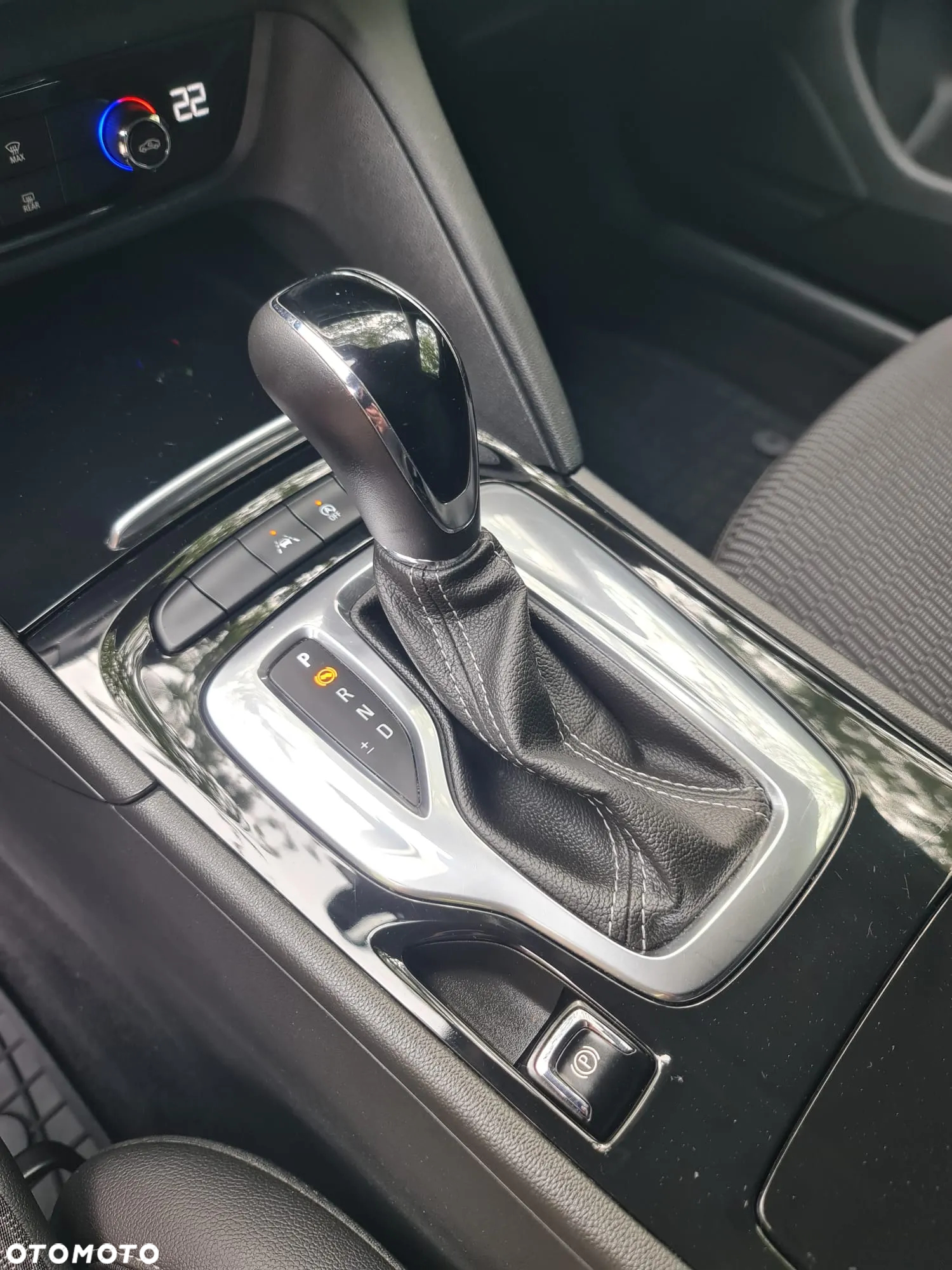 Opel Insignia 1.6 CDTI Enjoy S&S - 13