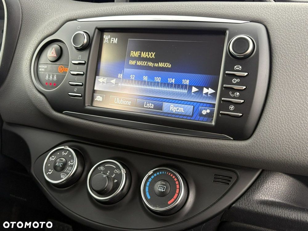 Toyota Yaris - 15