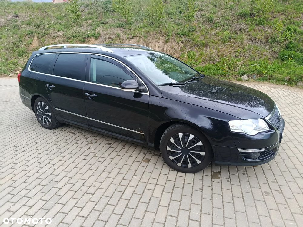 Volkswagen Passat 2.0 TDI Comfortline - 12