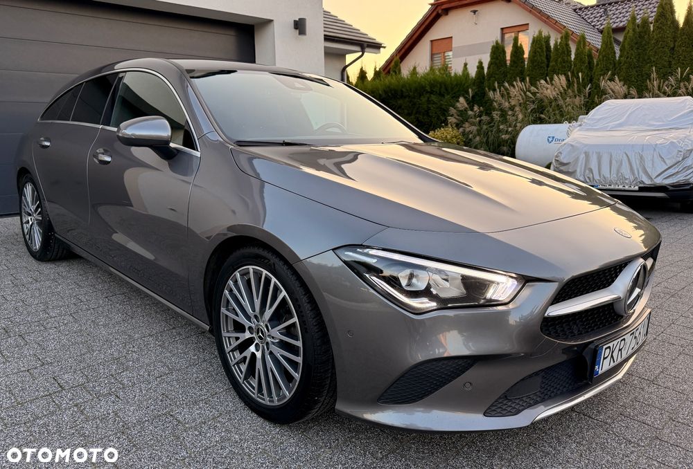 Mercedes-Benz CLA 220 d Progressive 8G-DCT - 3